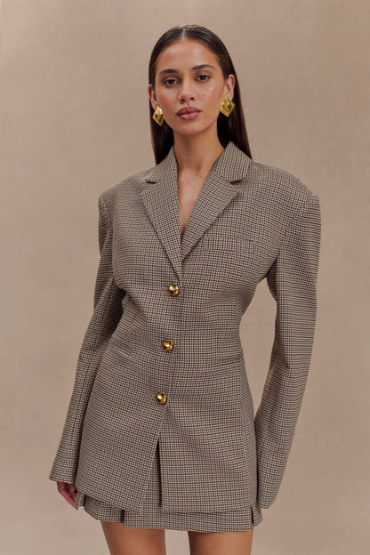 Polished Jacket with an Effortless Classic Look