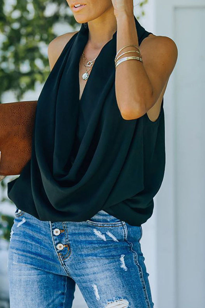 Beautifully Finished Blouse in a Timeless Design