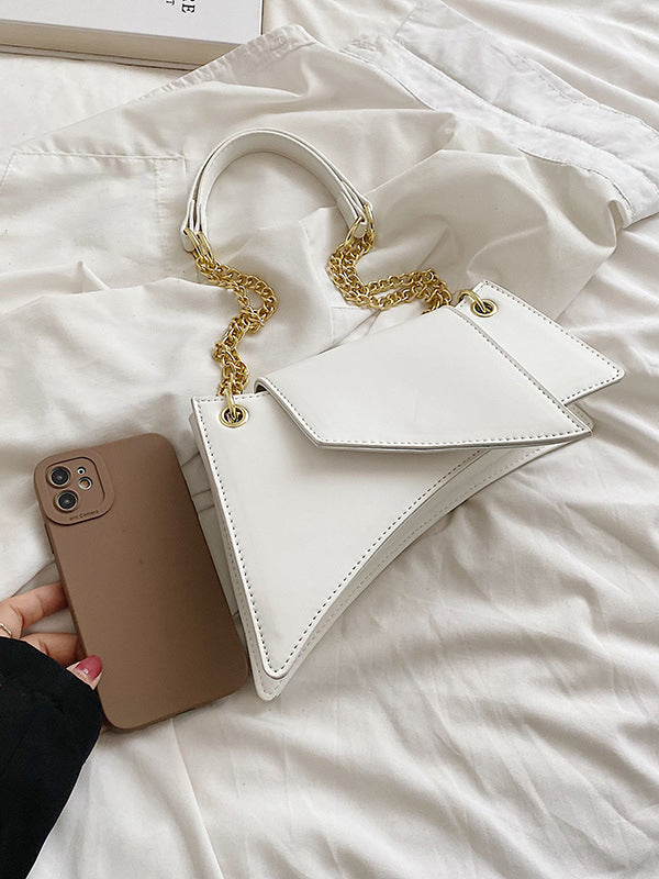 Gracefully Styled Bag for Any Occasion