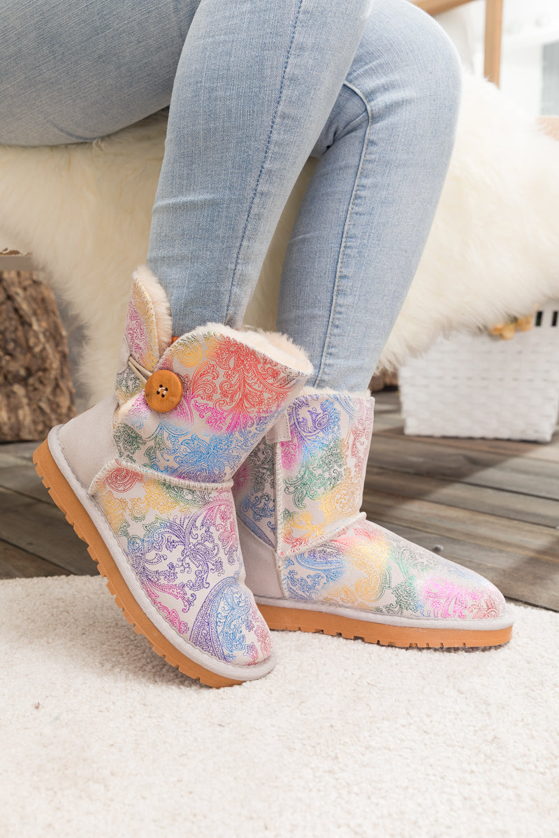 Elegantly Styled Boots for Everyday Wear