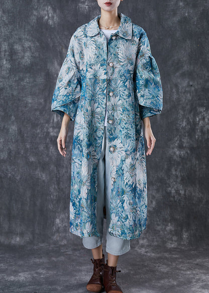Gracefully Styled Coat for Any Occasion