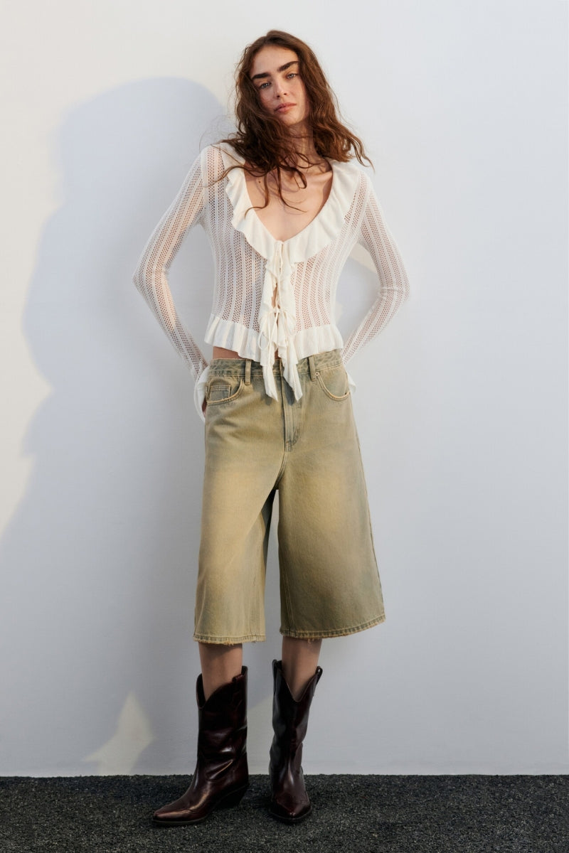 Classic Vintage Cardigan with a Flattering Fit