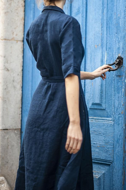 Well Tailored Dress with a Graceful Silhouette