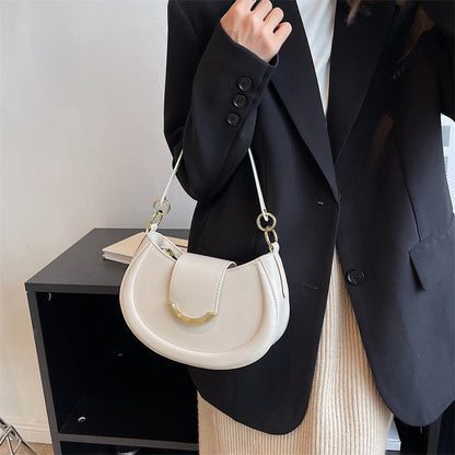 Beautifully Crafted Bag in a Classic Style