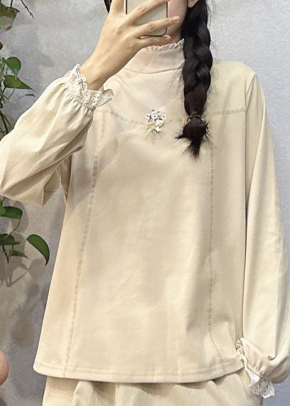 Polished Top with an Effortless Classic Look