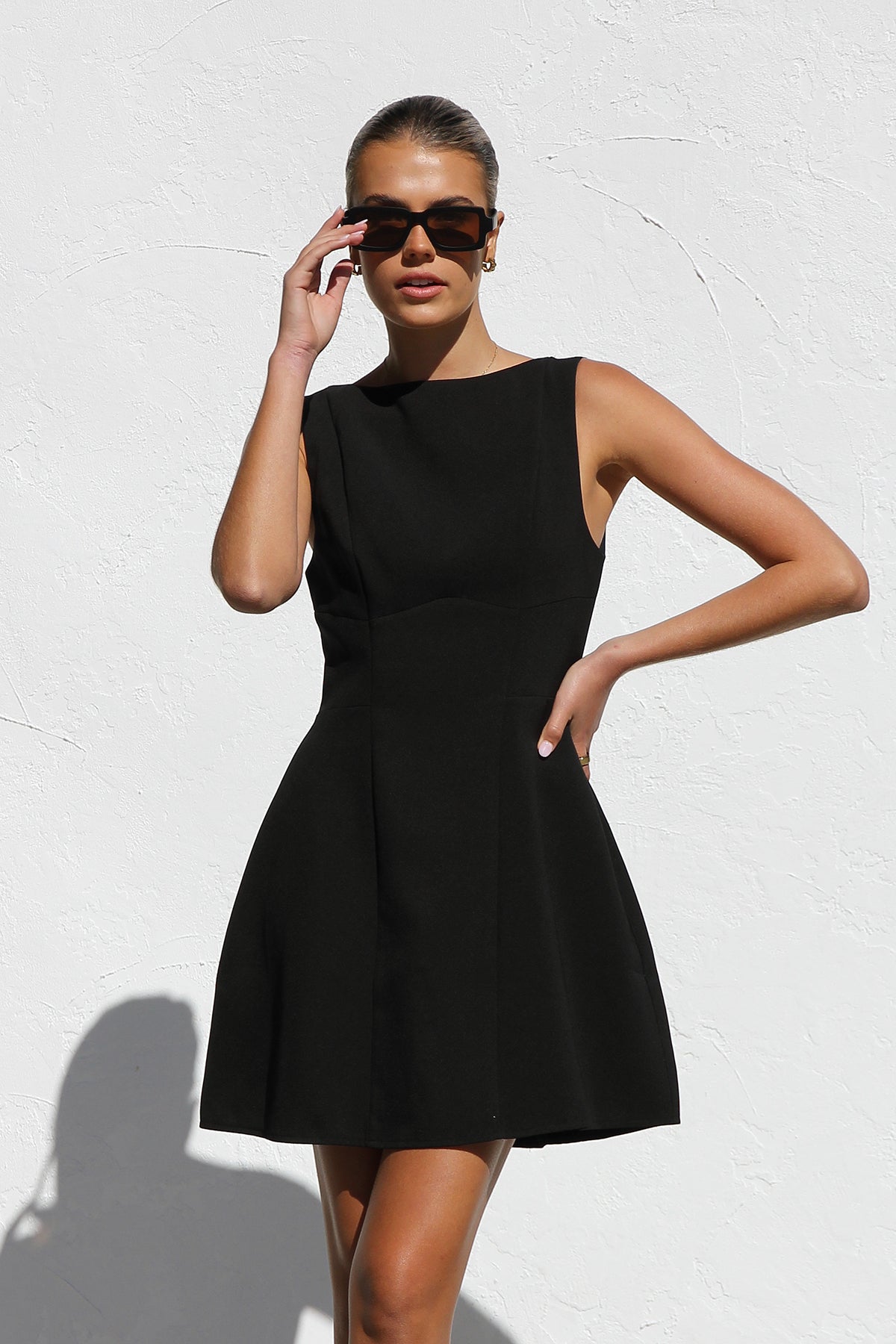 Polished Dress with an Effortless Classic Look