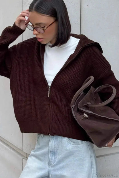 Classic Vintage & Enduringly Stylish Cardigan