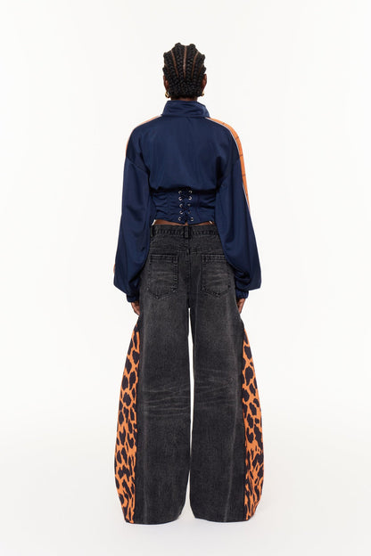 Polished Top with an Effortless Classic Look