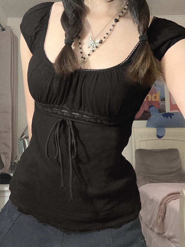 Beautifully Finished Blouse in a Timeless Design
