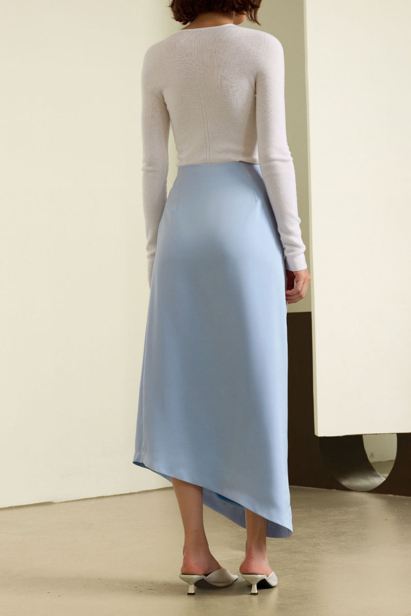Effortlessly Elegant Blouse with a Timeless Design