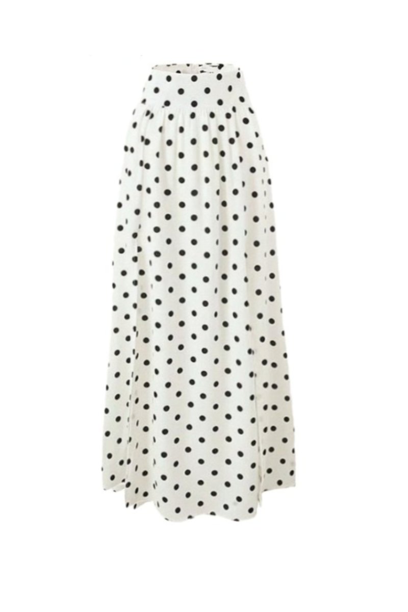 Effortlessly Elegant Garment with a Timeless Design