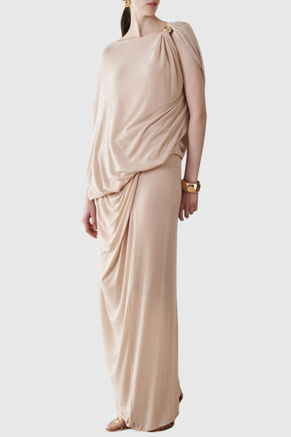 Polished Top with an Effortless Classic Look