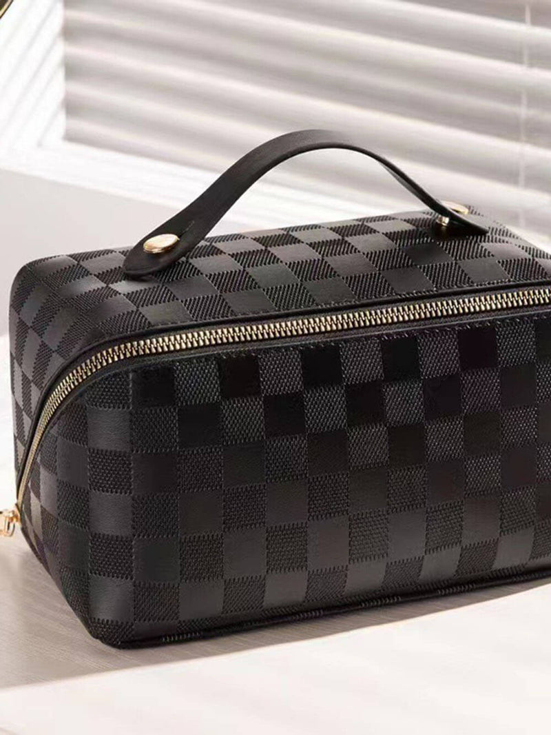 Classic Vintage Bag with a Flattering Fit