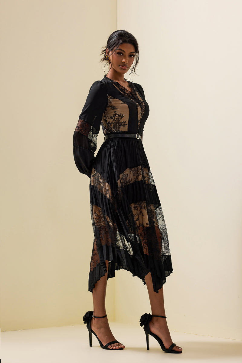 Classic Vintage & Enduringly Stylish Dress