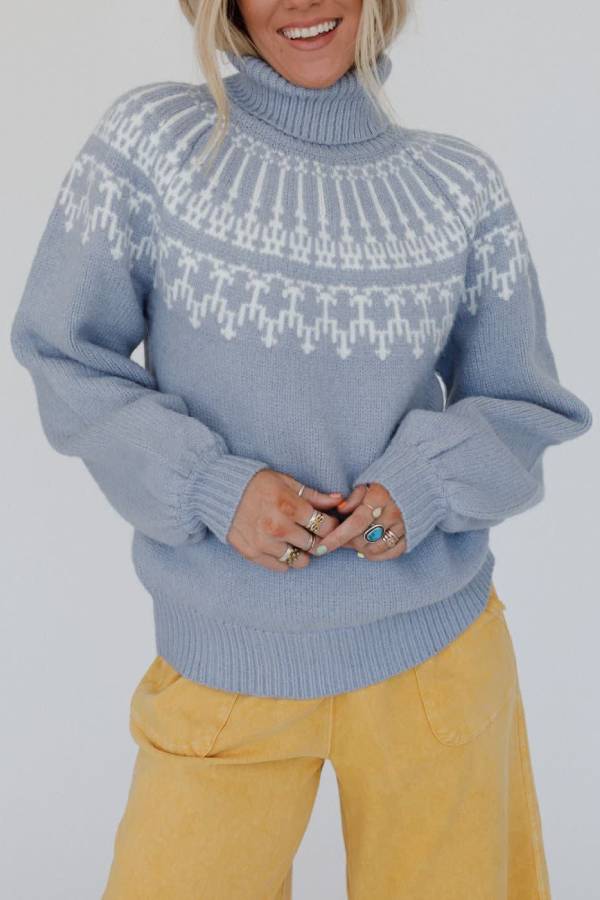 Classic Vintage Sweater with a Flattering Fit