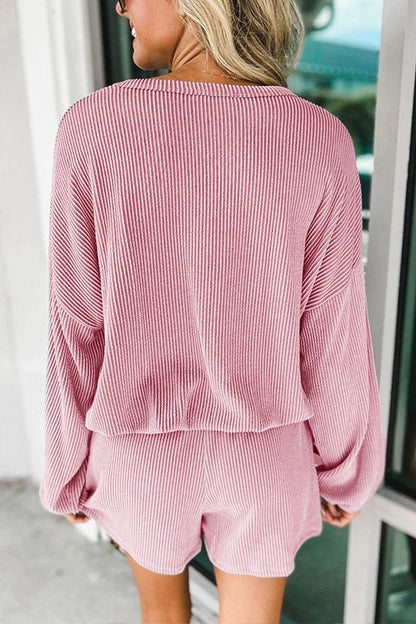 Well Tailored Top with a Graceful Silhouette