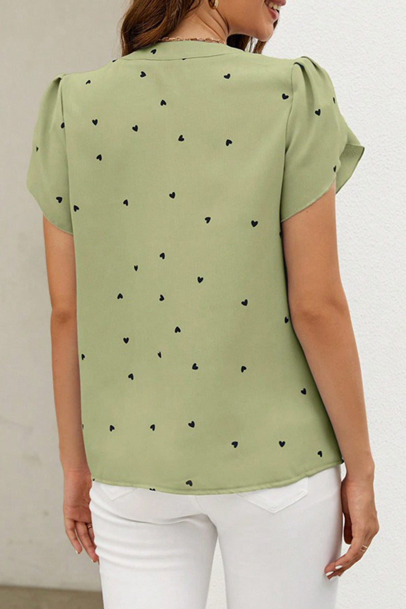 A Vintage Style Top with Delicate Timeless Details
