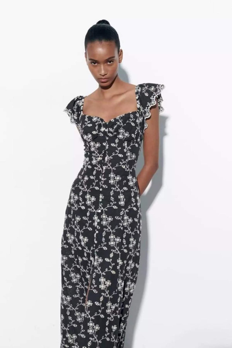 Elegantly Styled Dress for Everyday Wear