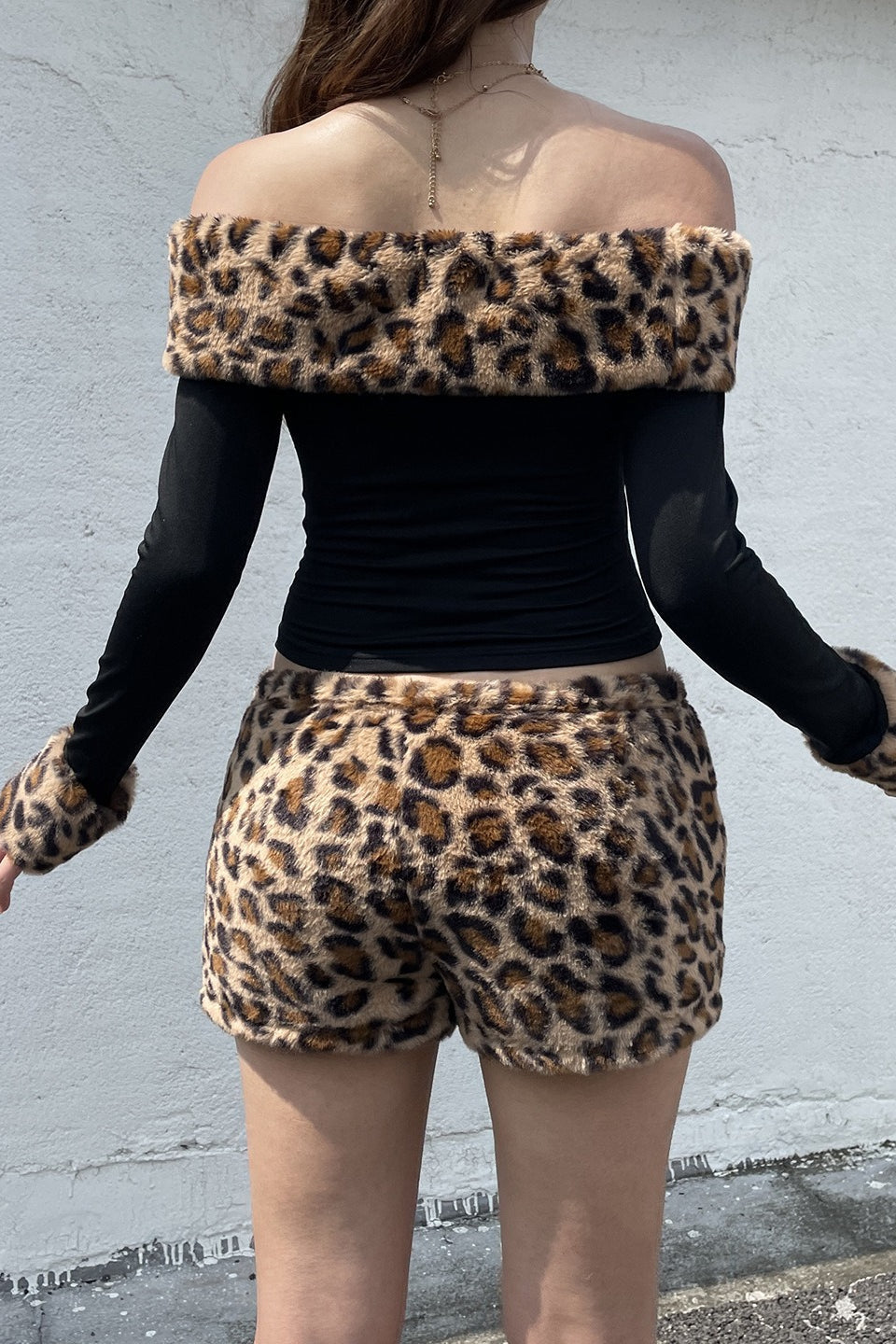Gracefully Styled Garment for Any Occasion