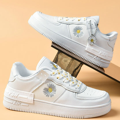 Well Tailored Sneakers with a Graceful Silhouette