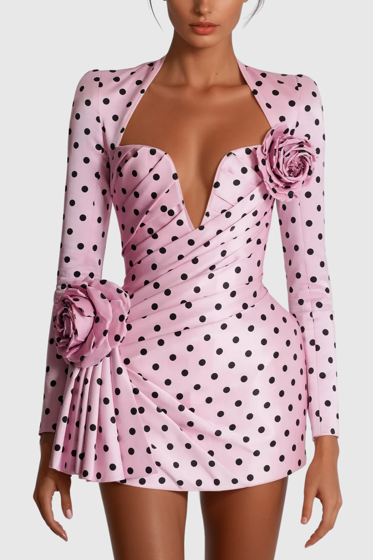 Beautifully Finished Dress in a Timeless Design