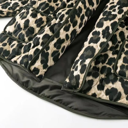 Elegantly Styled Jacket for Everyday Wear
