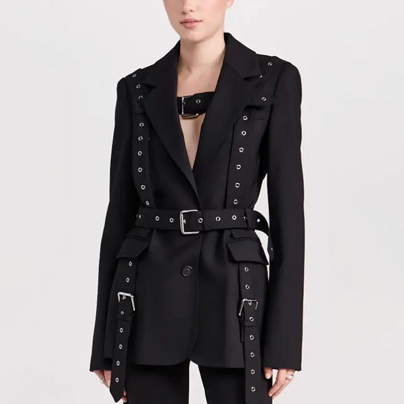 Beautifully Finished Garment in a Timeless Design
