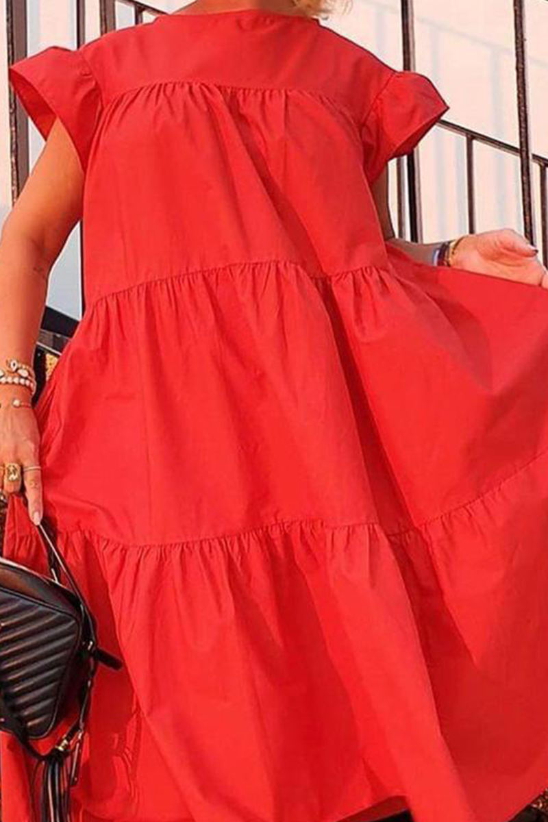 Well Tailored Dress with a Graceful Silhouette