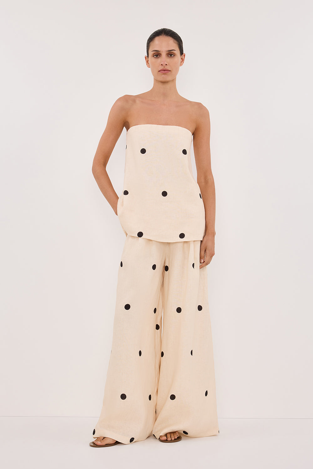 Beautifully Crafted Pants in a Classic Style