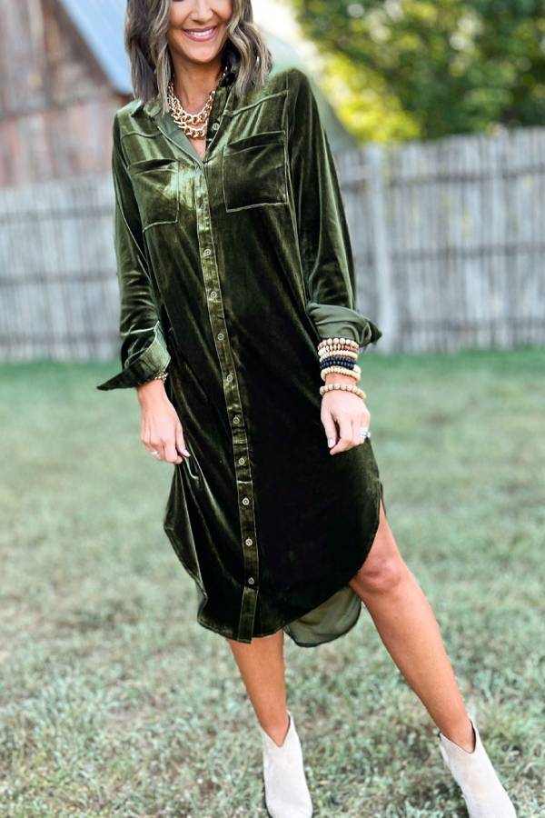 Well Tailored Dress with a Graceful Silhouette