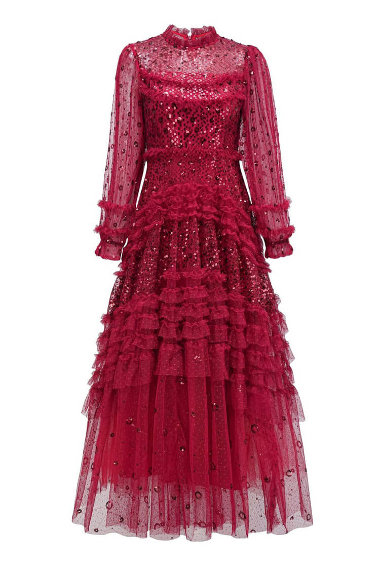Beautifully Finished Dress in a Timeless Design