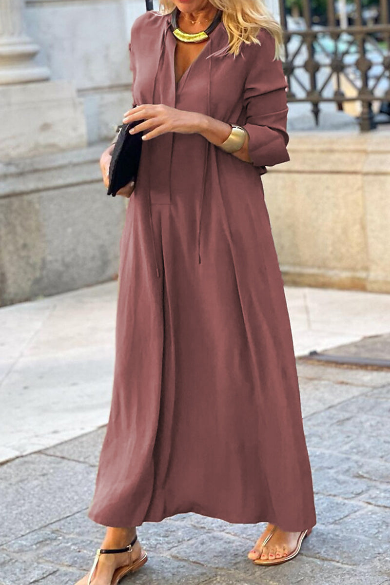 Well Tailored Dress with a Graceful Silhouette