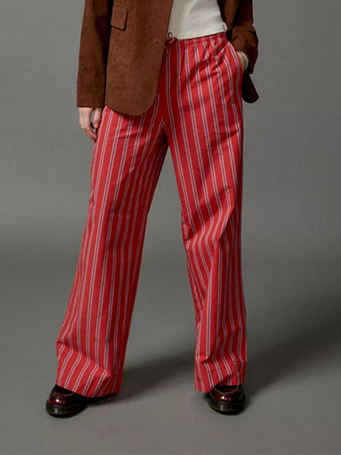 Polished Trousers with an Effortless Classic Look
