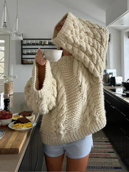 Effortlessly Elegant Sweater with a Timeless Design