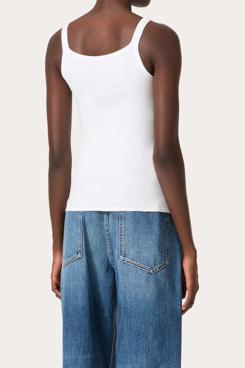 Beautifully Balanced Top with Timeless Character
