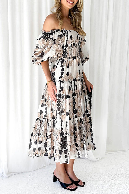 Effortlessly Elegant Dress with a Timeless Design