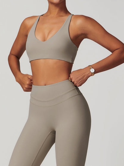 Well Tailored Garment with a Graceful Silhouette