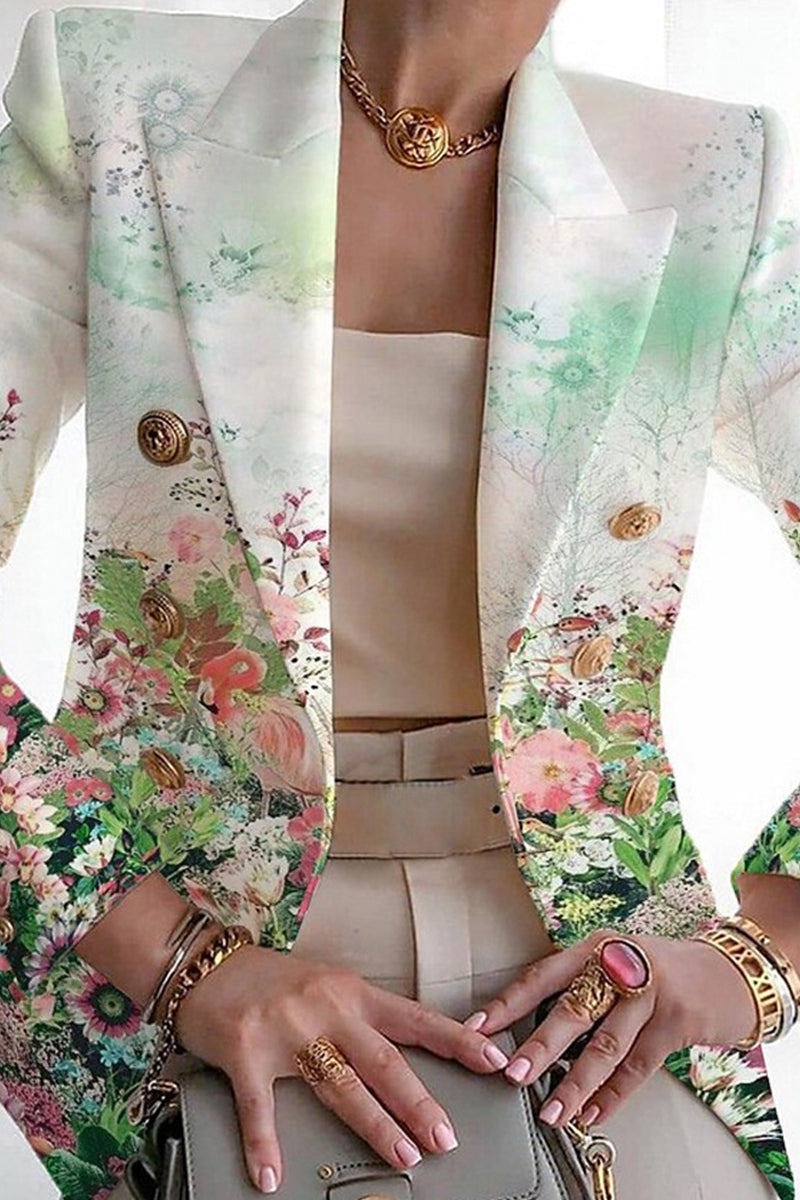 Beautifully Finished Cardigan in a Timeless Design