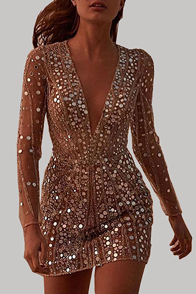 Beautifully Crafted Dress in a Classic Style