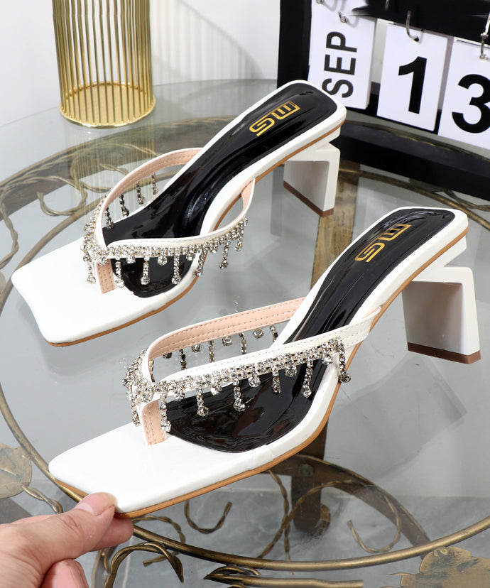 Beautifully Crafted Sandals in a Classic Style
