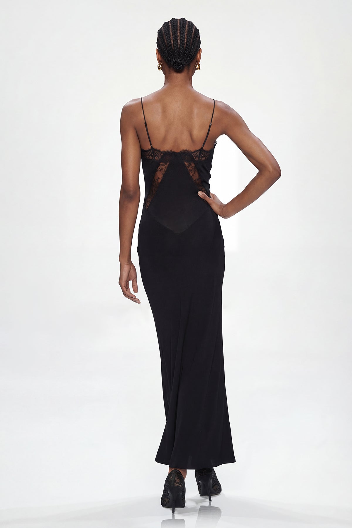 Classic Vintage & Enduringly Stylish Dress