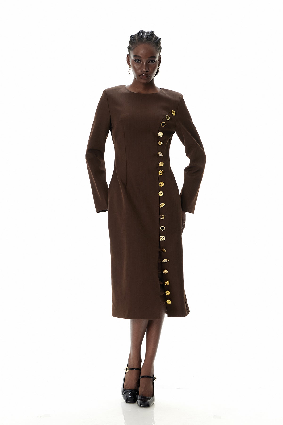 Well Tailored Dress with a Graceful Silhouette