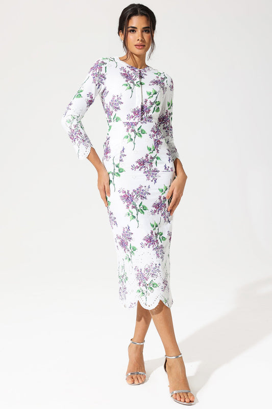 Beautifully Finished Dress in a Timeless Design