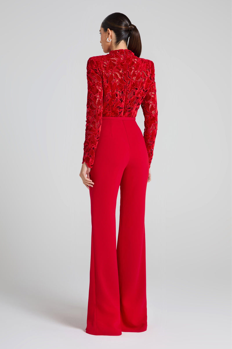 Beautifully Crafted Garment in a Classic Style