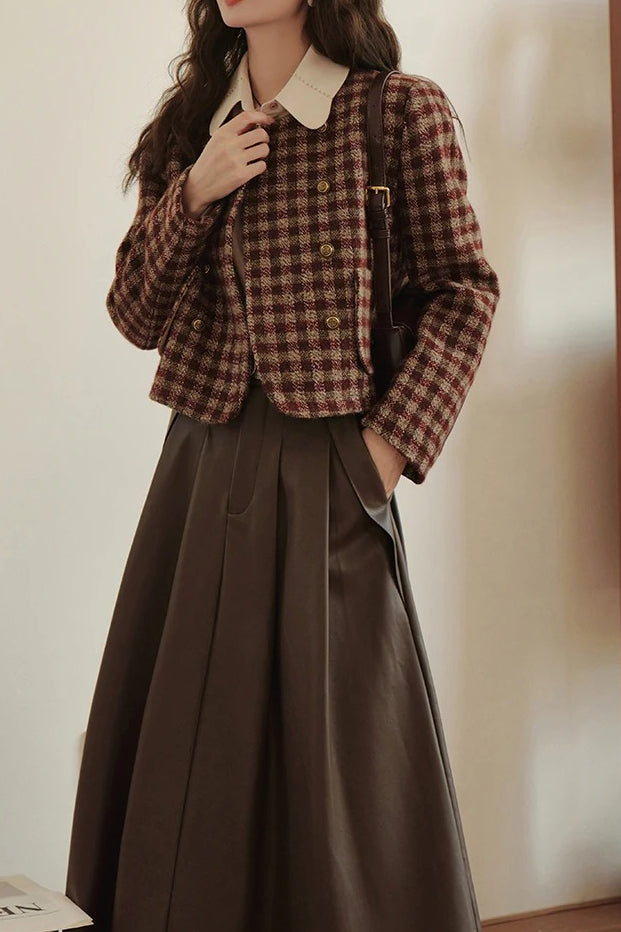 Well Tailored Jacket with a Graceful Silhouette