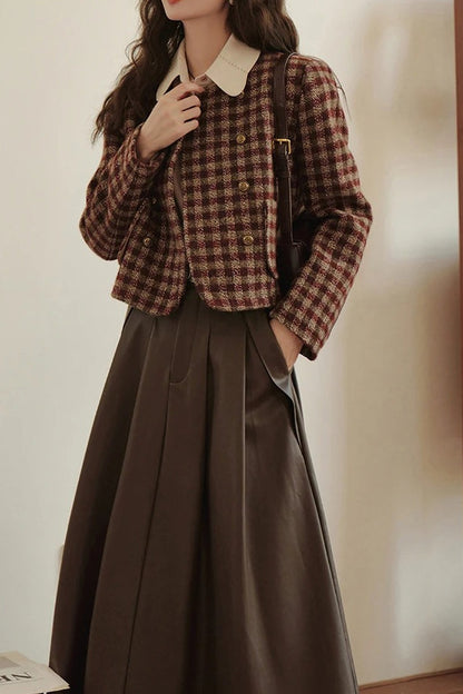 Well Tailored Jacket with a Graceful Silhouette