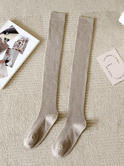Well Tailored Garment with a Graceful Silhouette