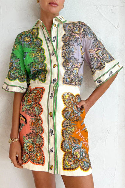 Classic Vintage Dress with a Flattering Fit