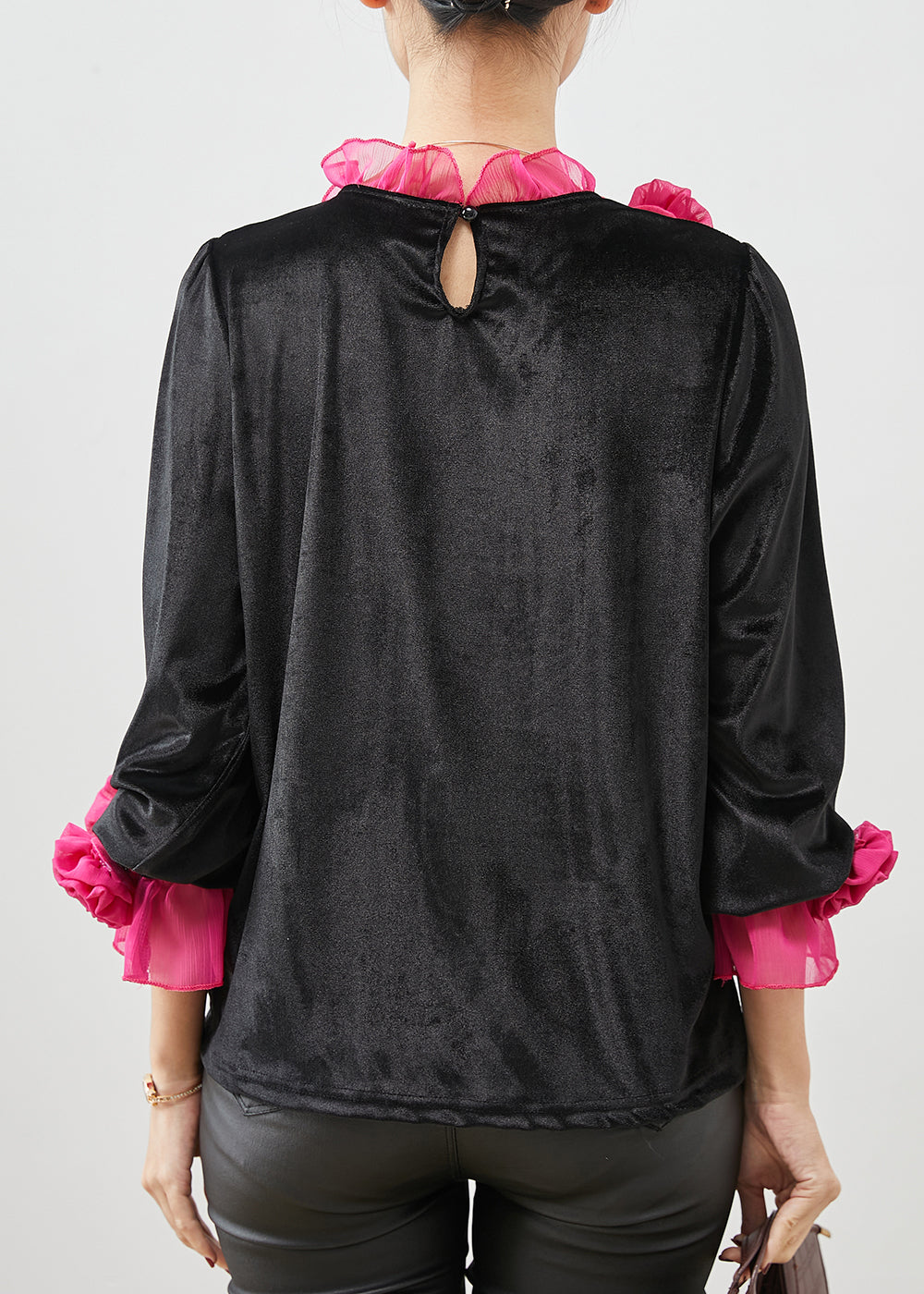 Beautifully Crafted Shirt in a Classic Style