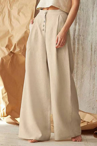Polished Trousers with an Effortless Classic Look